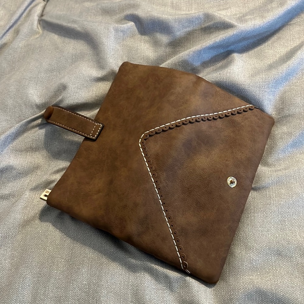 Woman’s wallet